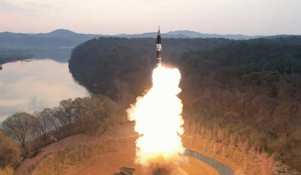 “火星炮-16B”型中远程高超音速弹道导弹