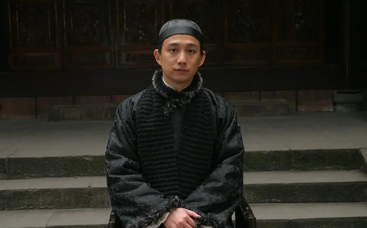 黄磊 家.png