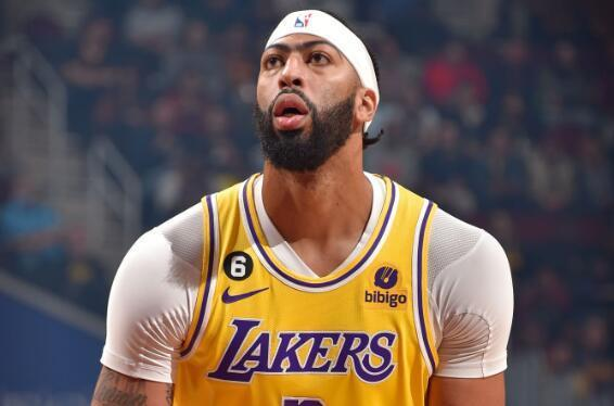 安东尼·戴维斯