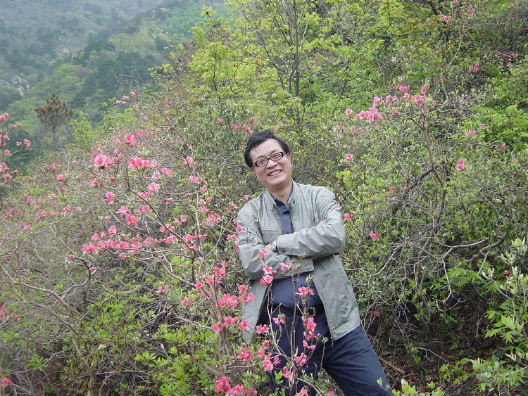 李伟[湖北工业大学教授]