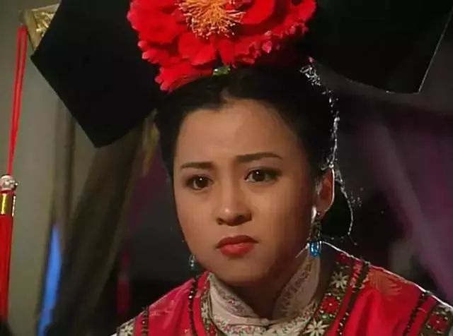 彩霞