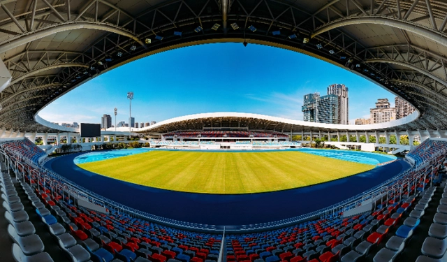 临平体育中心体育场