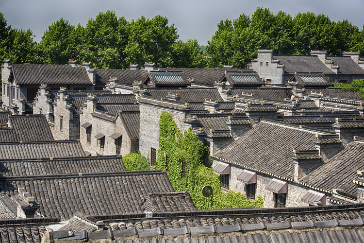 镇江市