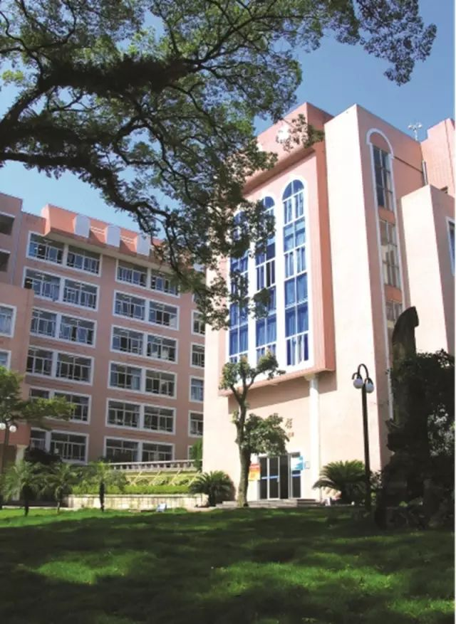 福建师范大学附属中学