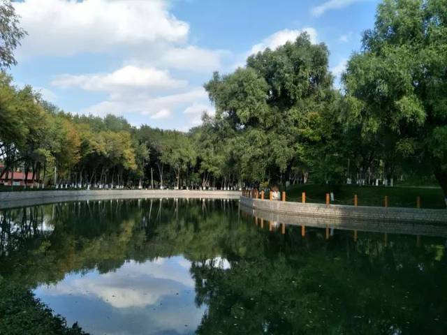 石河子北湖公园