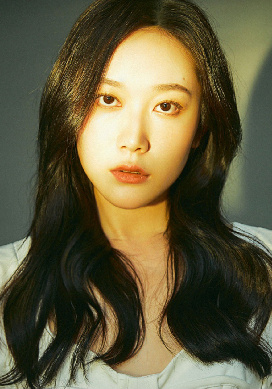 葛洧吟 (中国内地女歌手,演员)