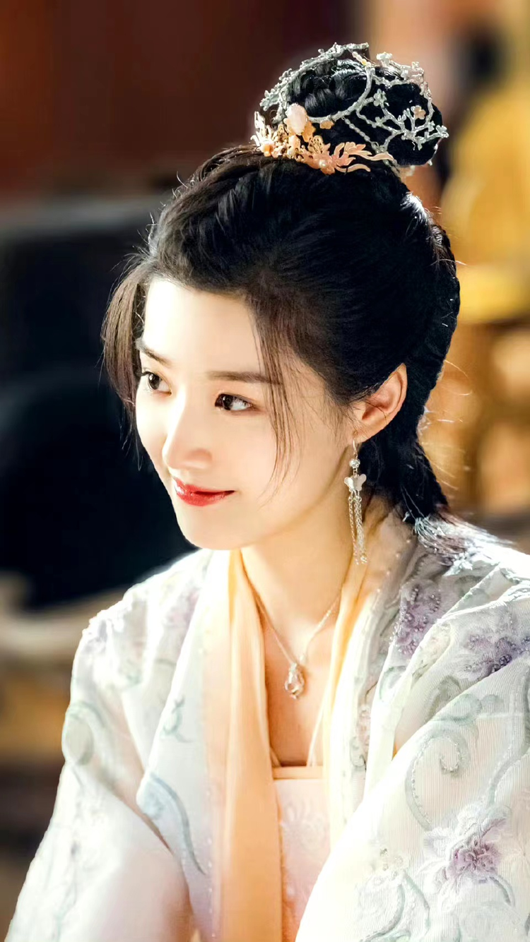 卢昱晓