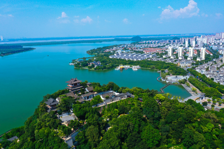 镇江市