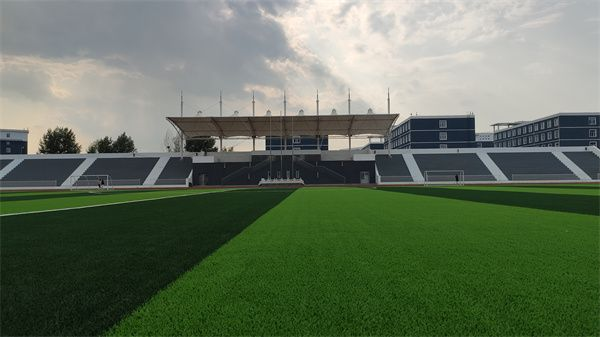 赤峰工业职业技术学院