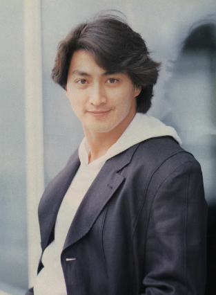 踏雪寻梅