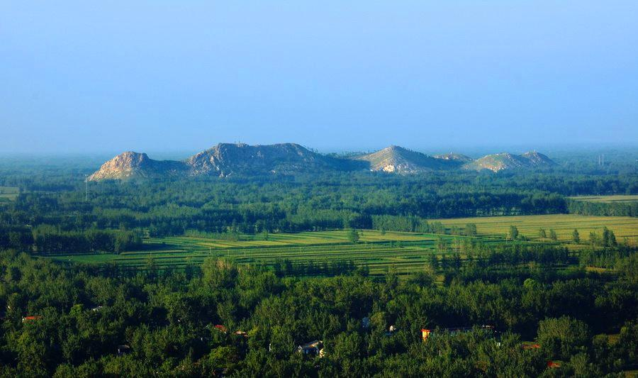 鱼山