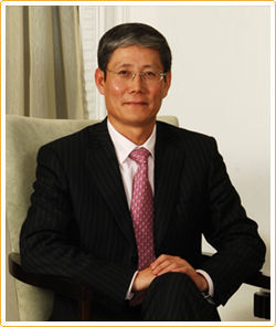 傅育宁