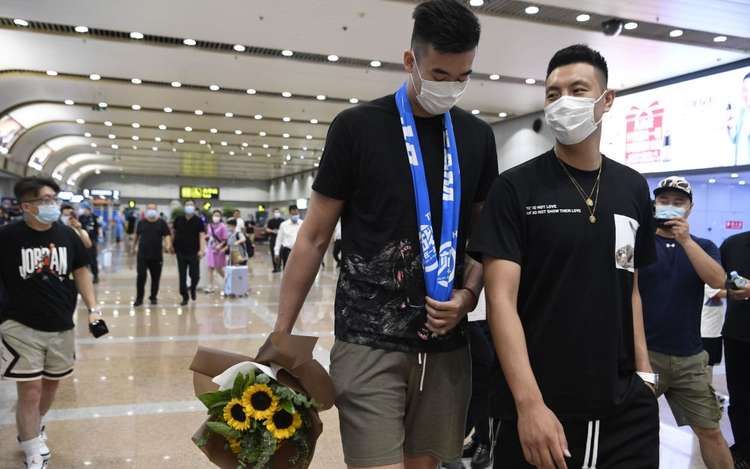 李慕豪