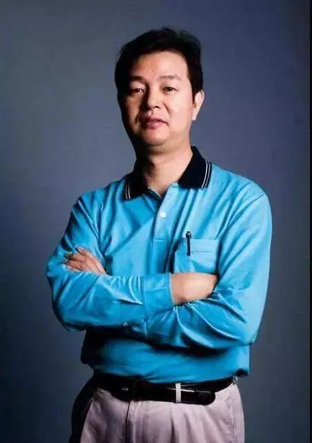 求伯君
