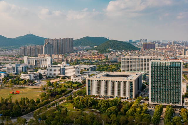 江苏师范大学