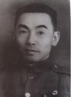 黄维