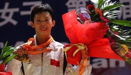 李卓.png