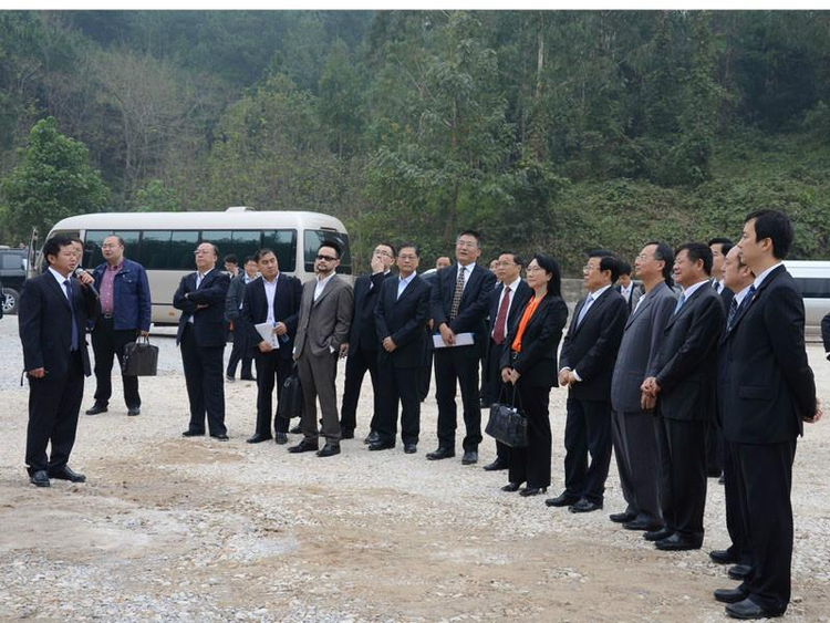 百鸟河数字小镇