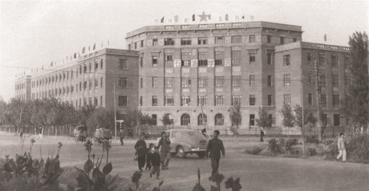 中国石油大学（华东）