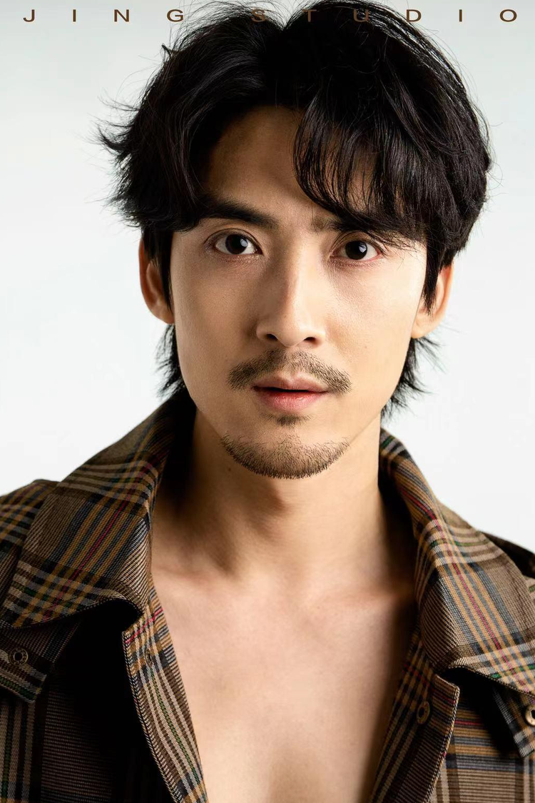 共产党人刘少奇