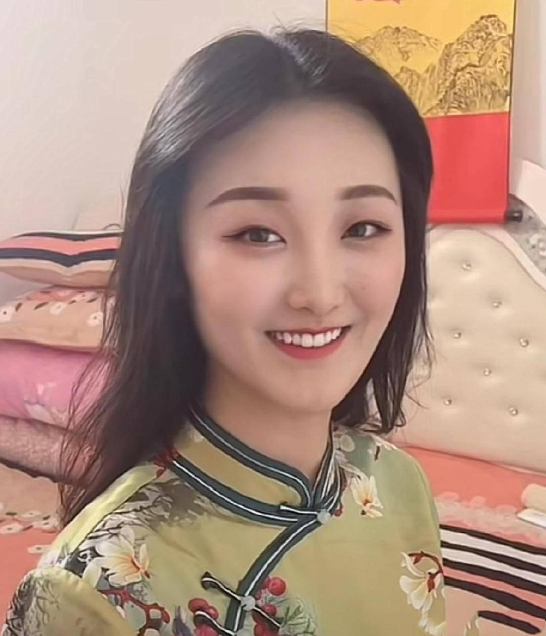 陈亚男