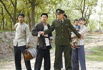 尖刀剧照