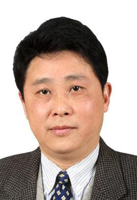 李立