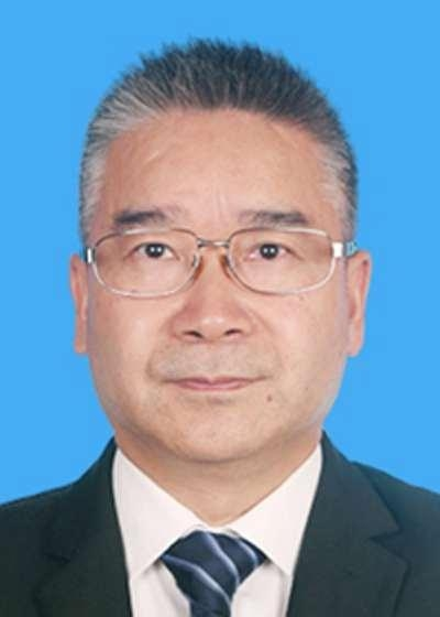 田玉龙
