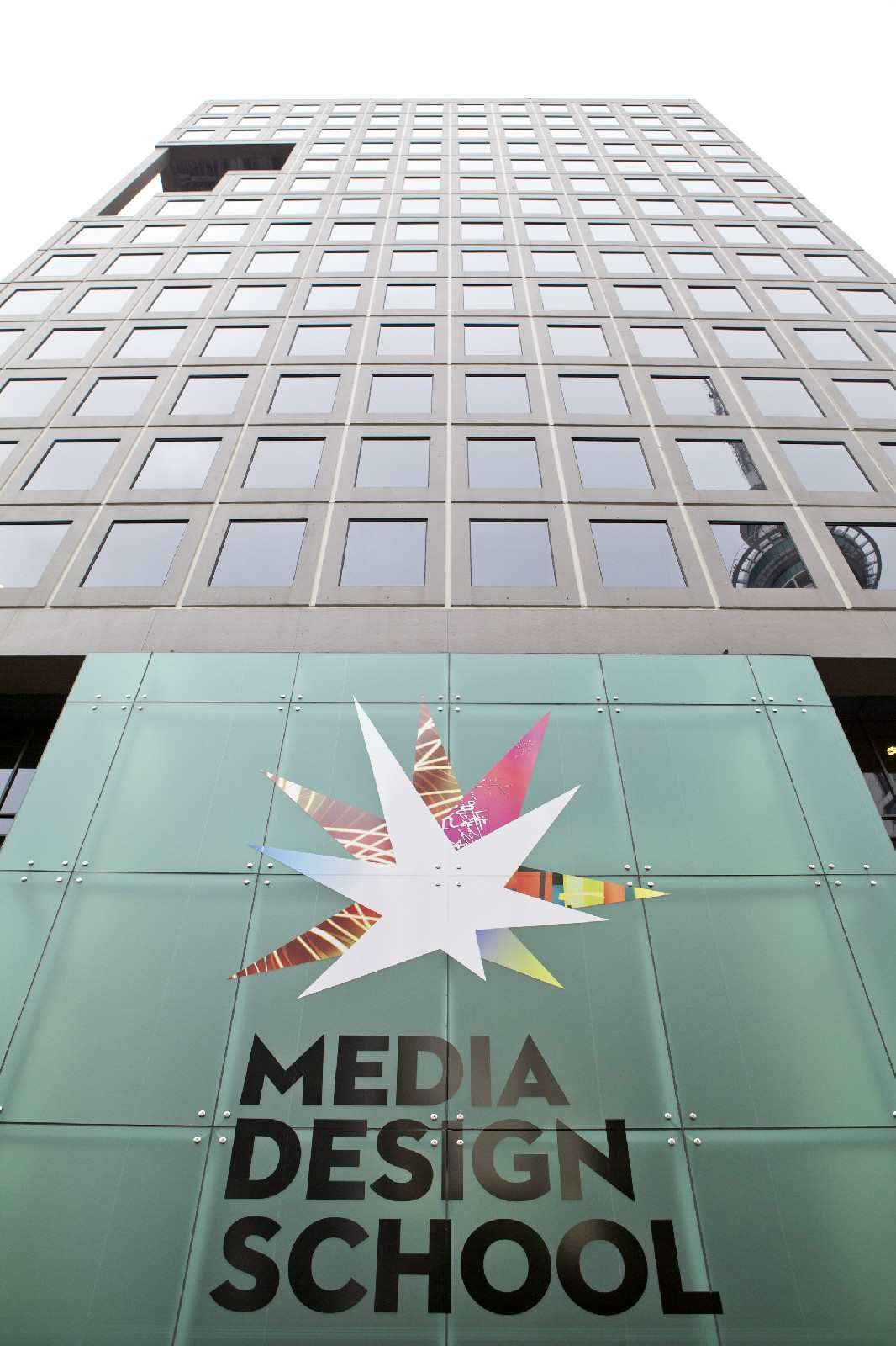 奥克兰媒体设计学校