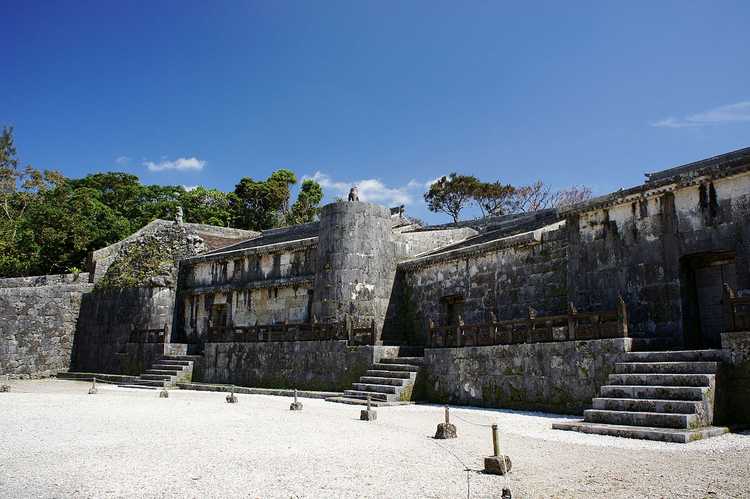 首里城