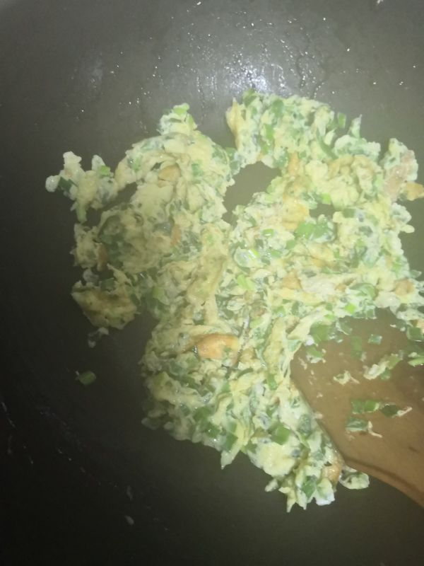 韭菜煎鸡蛋