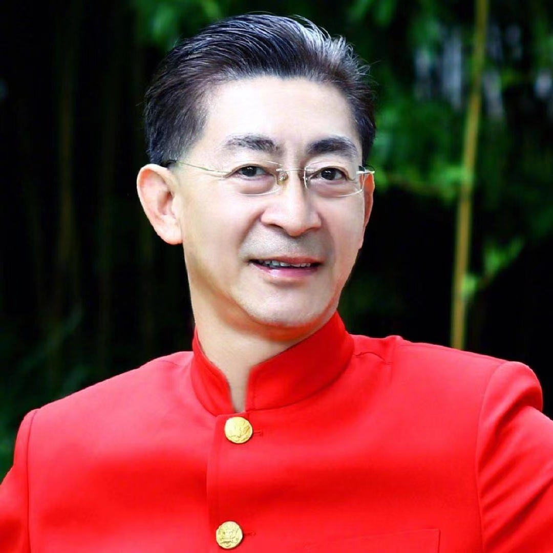 六小龄童