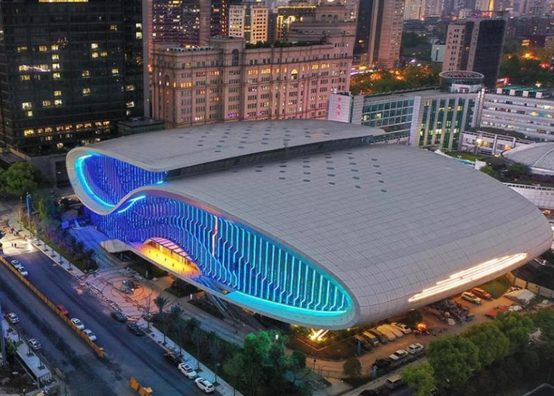 黄龙体育中心游跳馆