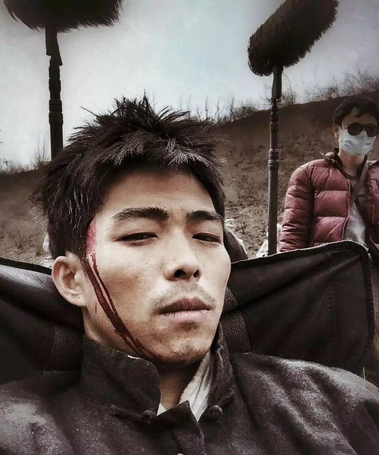 王允于路