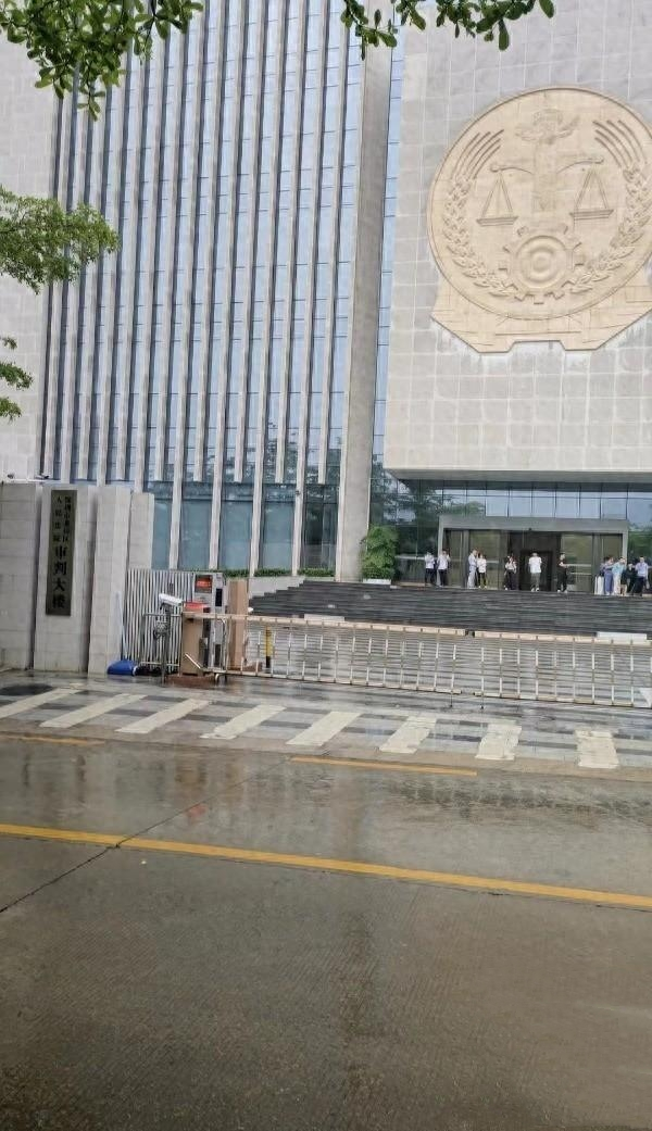 广东深圳女孩被拐15年案