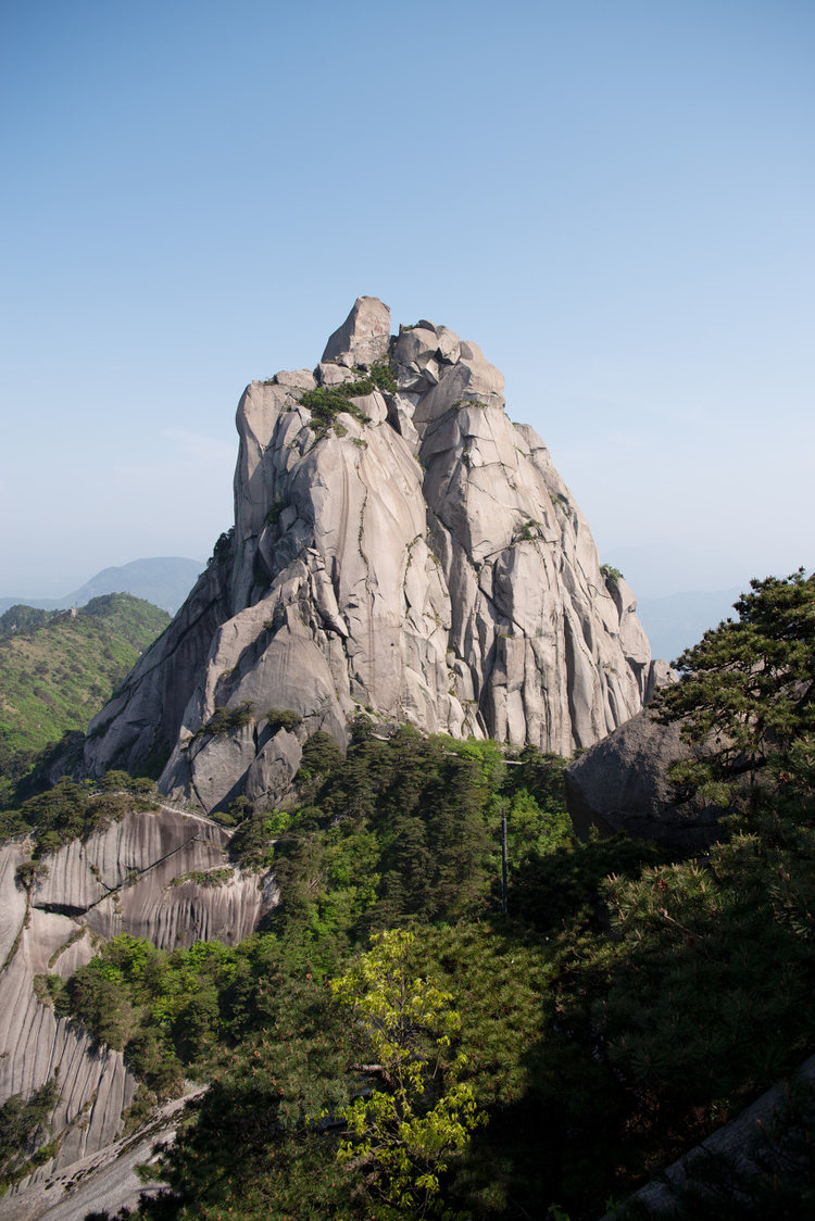 天柱峰，皖之名山天柱山的最高峰。.jpeg