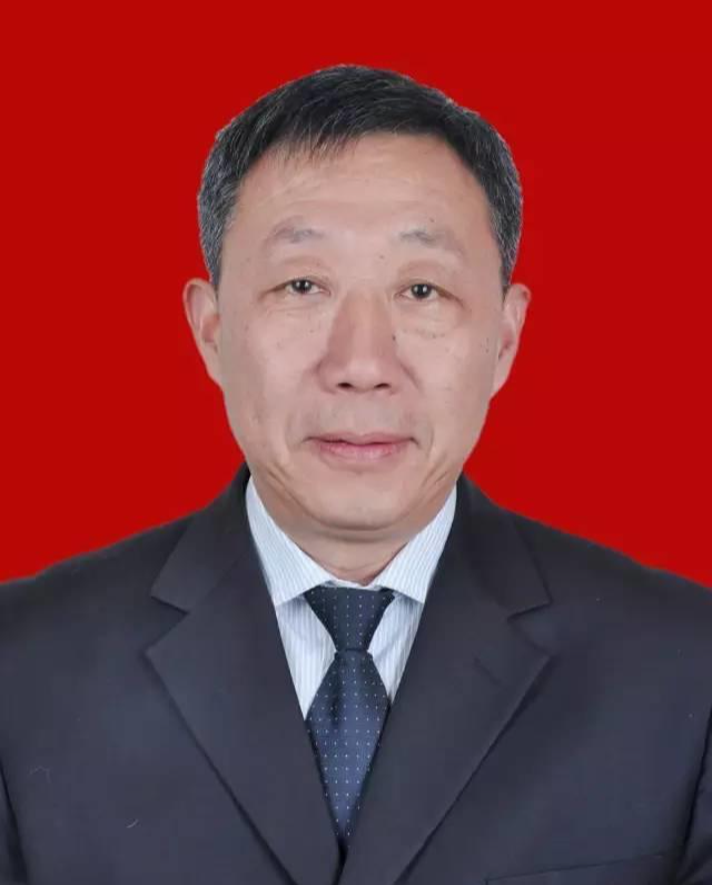 王健