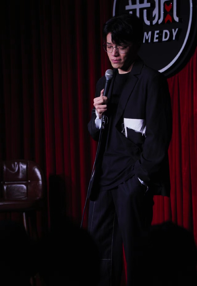 脱口秀演员杨波出轨事件