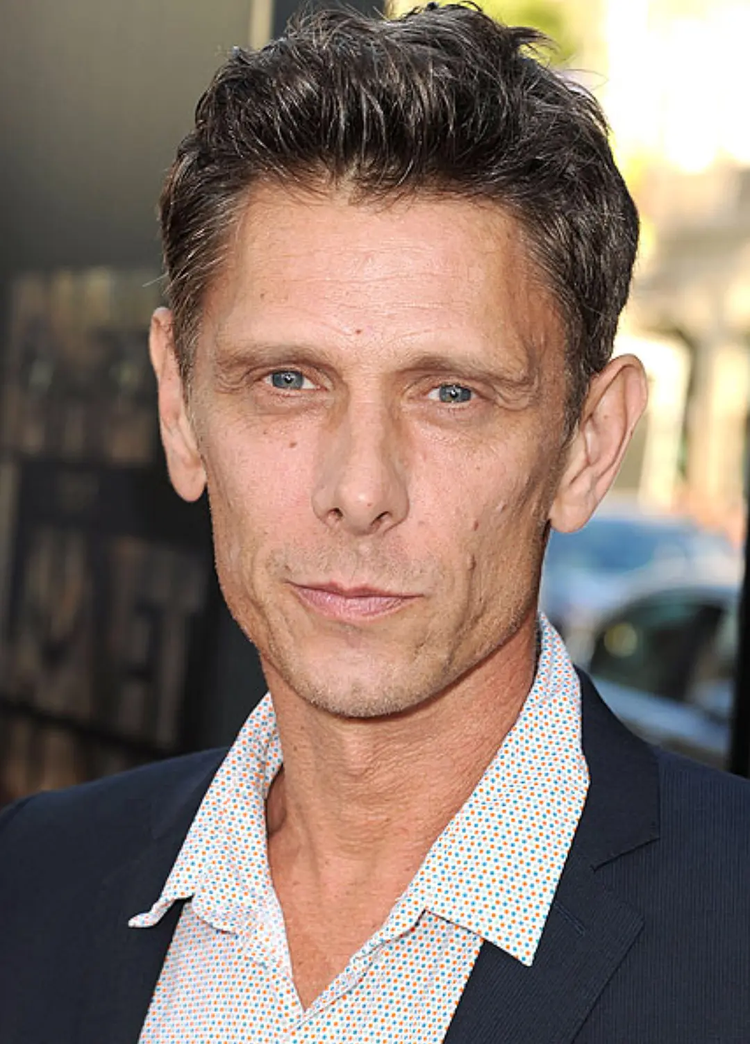 逆转奇兵第一季