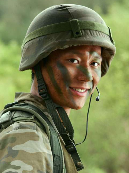 士兵突击剧照.png