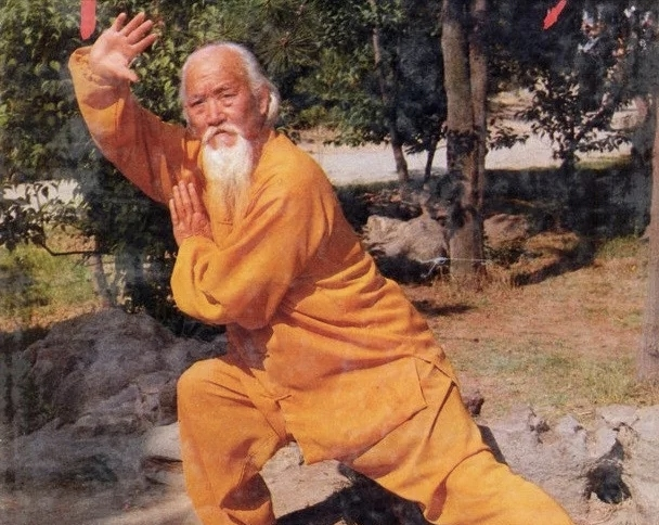 吕紫剑