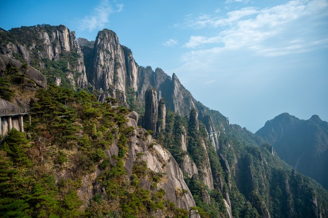 三清山三清奇松和奇峰怪石