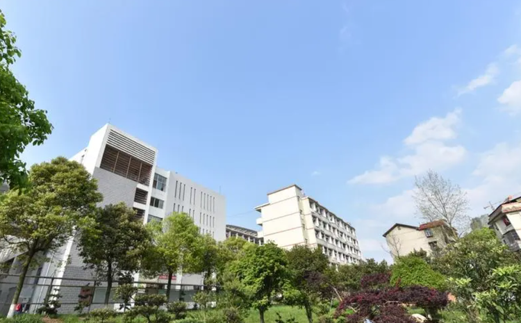 湖南医药学院