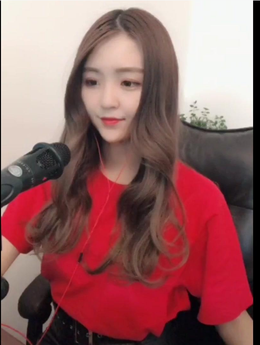 m哥(中国女歌手,抖音网红主播)_百科资料_新农商网