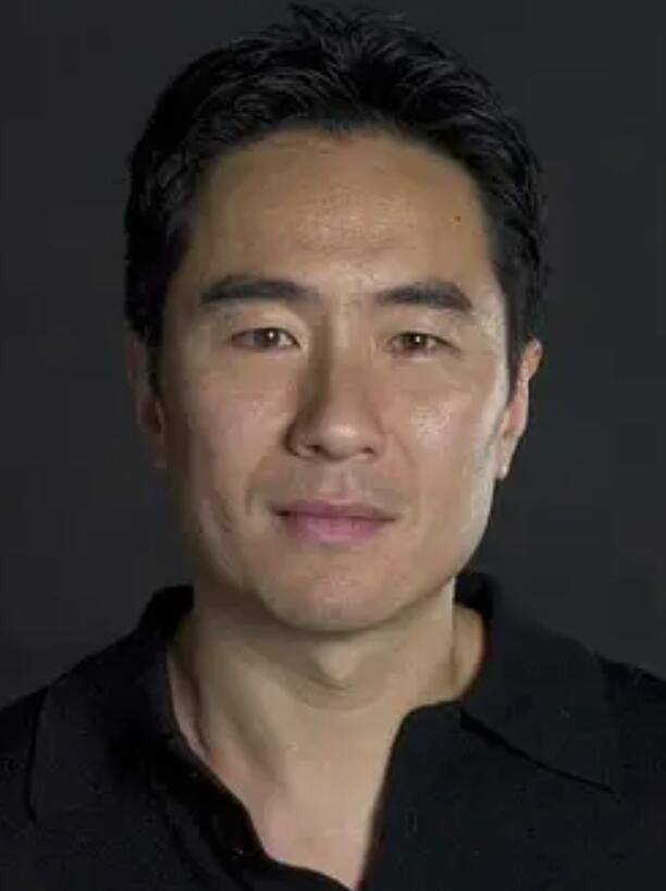 安东尼·布兰登·黄