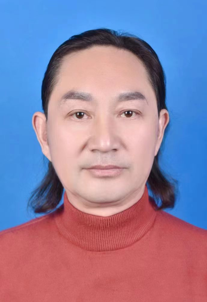 尤飞
