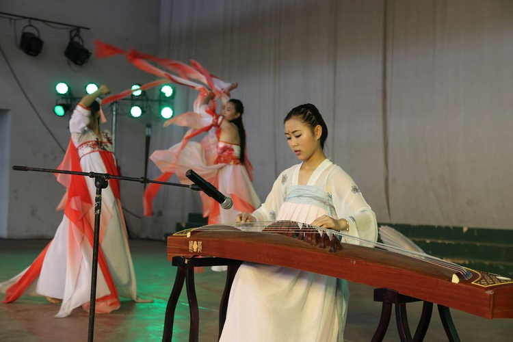 四川省渠县中学