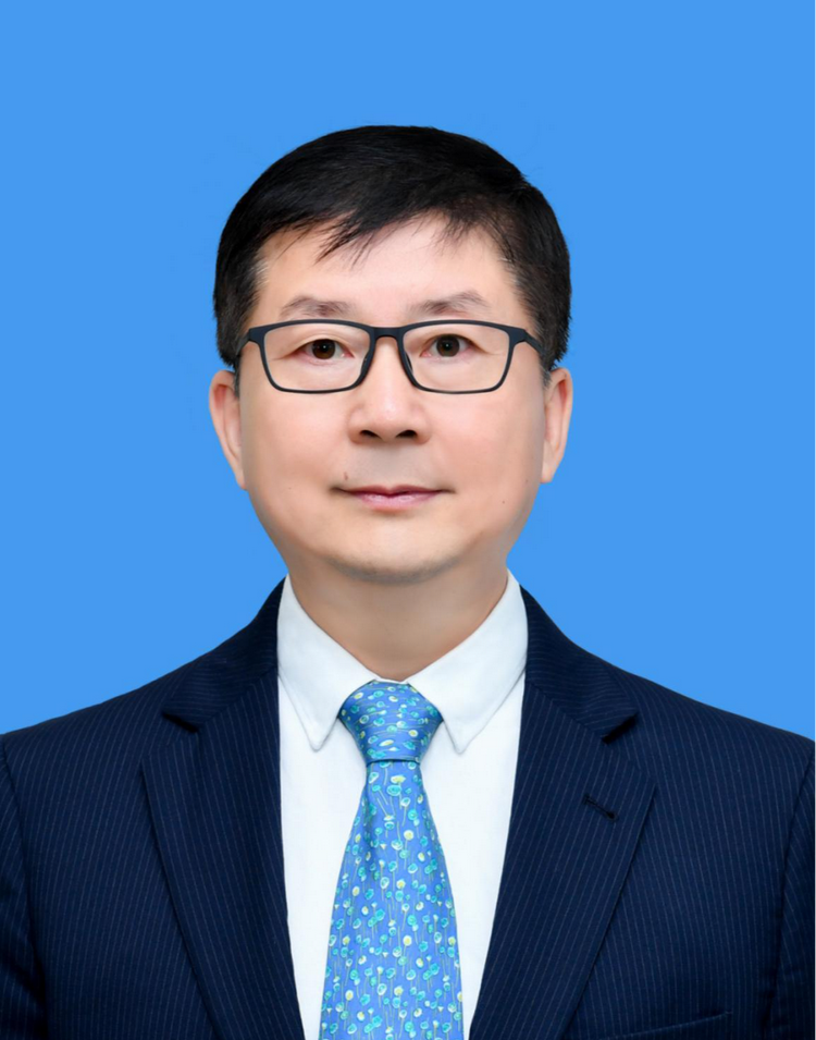 李国欣