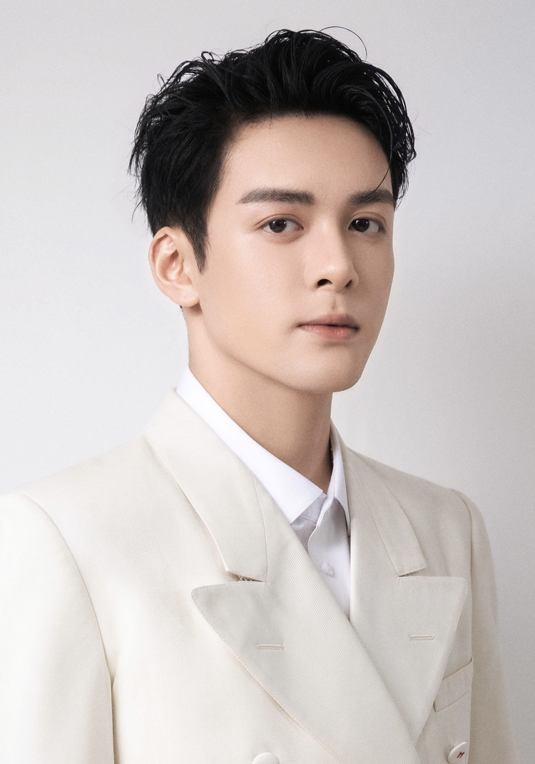 说英雄谁是英雄