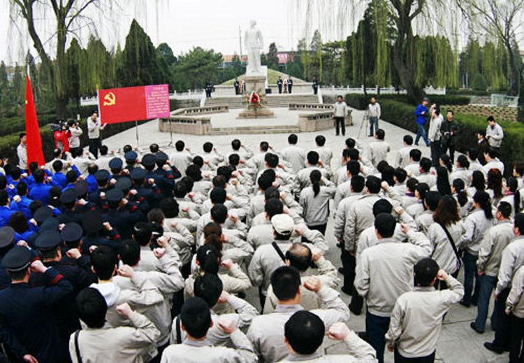 刘胡兰村
